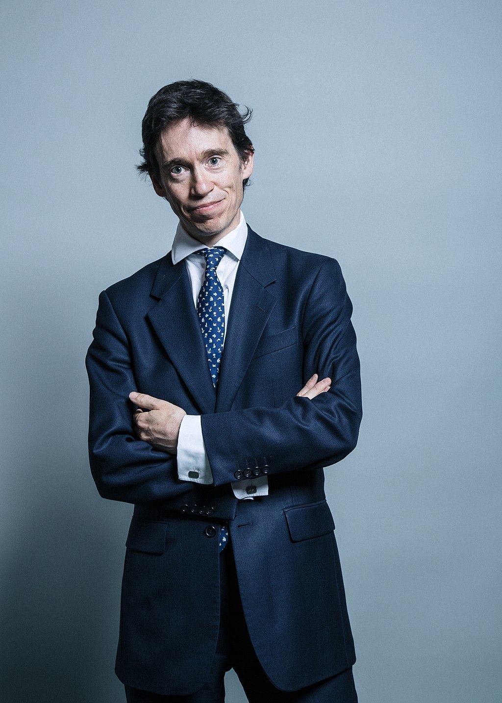 1024px Official portrait of Rory Stewart